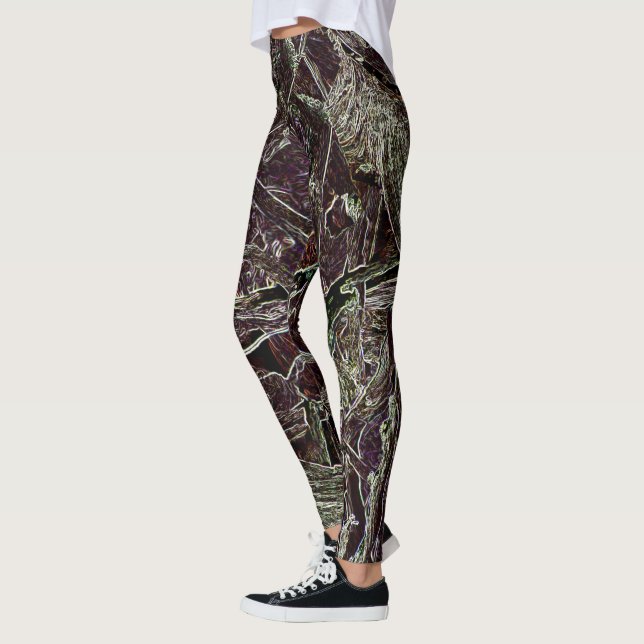 Tangled Branches Abstract 101  Green Leggings (Izquierda)
