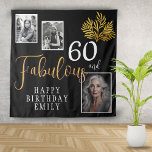 Tapiz 60 y Fabulous Gold Foliage 3 Photo Birthday<br><div class="desc">60 y Fabulous Gold Foliage 3 Fotos 60th Birthday Tapestry. Un elegante follaje dorado sobre un fondo negro. Añade tus fotos - puedes usar fotos antiguas y nuevas. Agrega tu nombre y edad,  y haz tu propia fiesta de cumpleaños.</div>