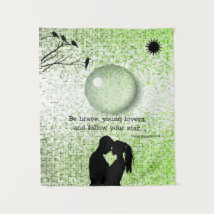 Tapiz Amantes románticos en el paisaje urbano moderno