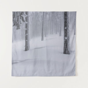 TAPIZ ÁRBOLES CUBIERTOS DE NIEVE DURANTE EL DÍA