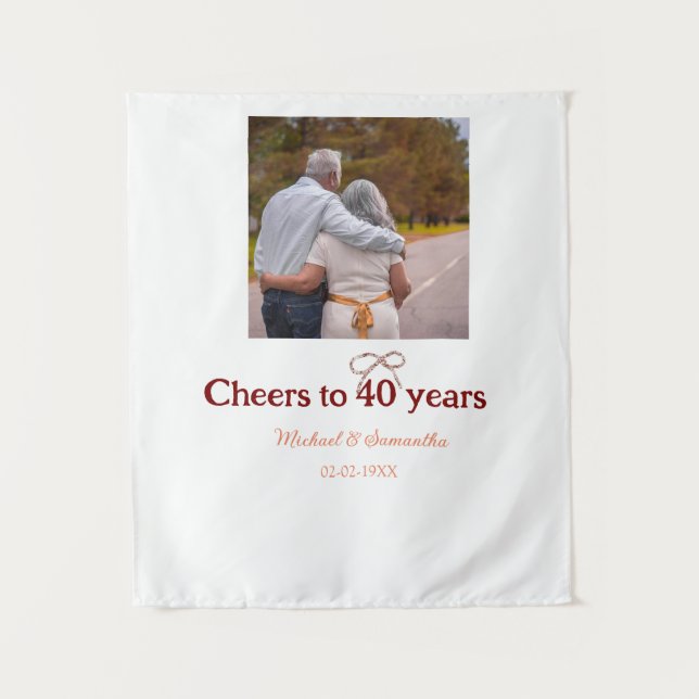 Tapiz Arco marrón vitoreando 40 años de aniversario de b (Anverso)