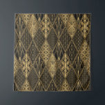 Tapiz Art Deco Black Gold Elegance<br><div class="desc">Patrón Art Decó. Fondo dorado y negro impecable. Las conchas metálicas o las escalas adornan los rombos. Diseño geométrico minimalista. Líneas antiguas. Motivos de los años 20-30. El retrato vintage de lujo. Patrón Art Deco - elegancia en negro y oro. Podrá disfrutar de las lujosas vibraciones de la época. Adentro...</div>