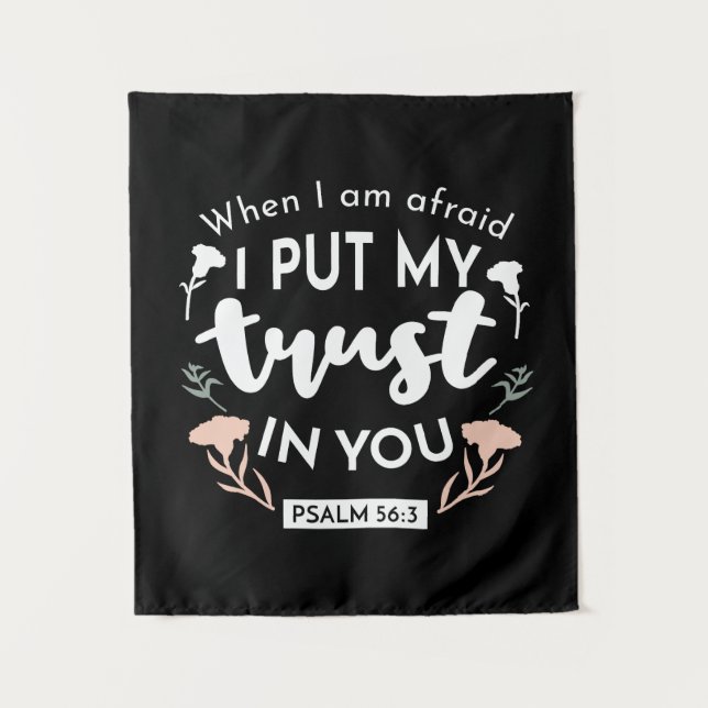 Tapiz Arte Cristiano Floral Oscuro - Salmo 56:3 (Anverso)