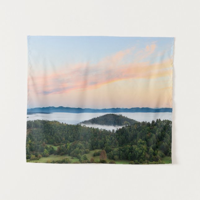 Tapiz Asombroso amanecer de Šilentabor, Eslovenia (Anverso (horizontal))