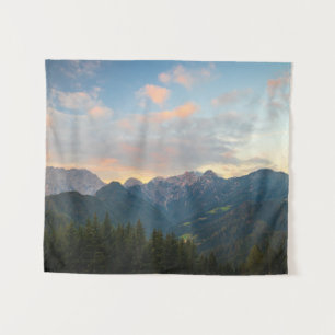 Tapiz Asombroso amanecer en el valle de Logar, Eslovenia