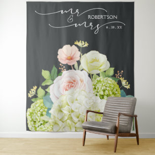 Tapiz Banner floral de referencia de Mr. y Mrs. Boda Bac