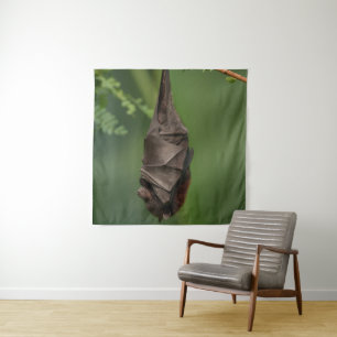 Tapiz Bat's Tranquil Nap - Una mirada cercana a un Bokeh