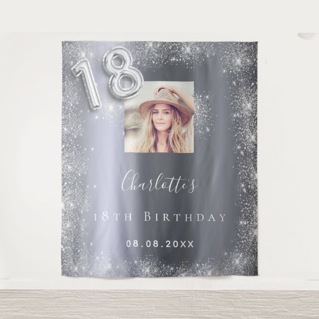 Tapiz bienvenida a la fiesta de cumpleaños número 18 con (Anverso)