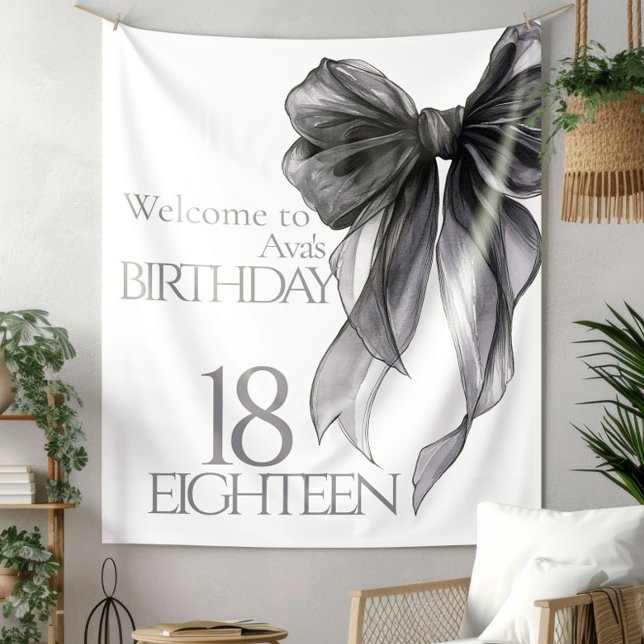 Tapiz Bienvenida a los 18 cumpleaños de Black Bow Waterc (Subido por el creador)