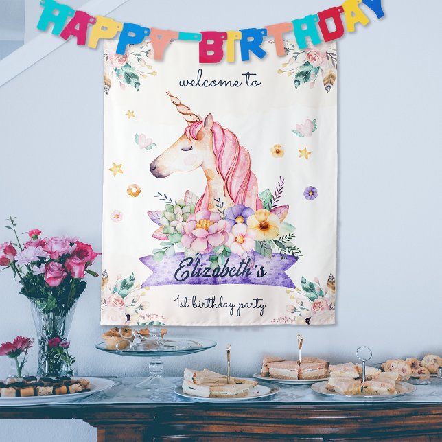 Tapiz Bienvenida de cumpleaños de la flor acuática Unico (Watercolor Flower Unicorn Girl Birthday Welcome Tapestry)