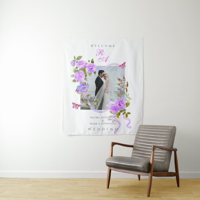 Tapiz Boda fotográfico de cinta morada Rosa monograma (In situ)