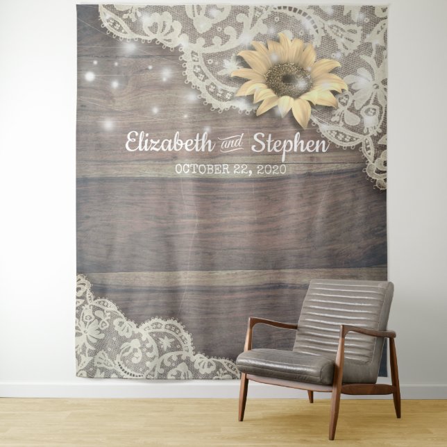 Tapiz Boda Photo Booth Backdrop Lace Sunflower Wood (In situ)
