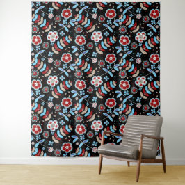 Tapiz Bold Folk Floral Pattern