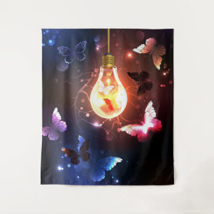 Tapiz Bombilla brillante con mariposas nocturnas