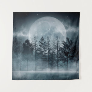 Tapiz Bosque oscuro. Escena oscura y sombría con árboles