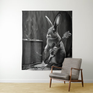 Tapiz Bunny tocando una guitarra