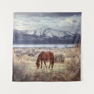 Tapiz Caballo salvaje: El paisaje invernal de Nevada.