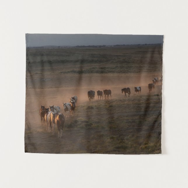 Tapiz Caballos salvajes caminando hacia el desierto (Anverso (horizontal))