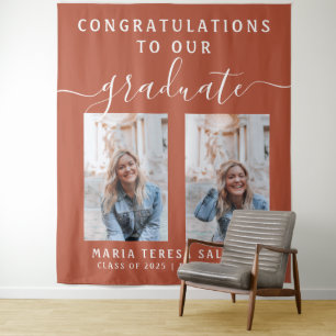 Tapiz Caligrafía de guion dos fotos graduación   Naranja