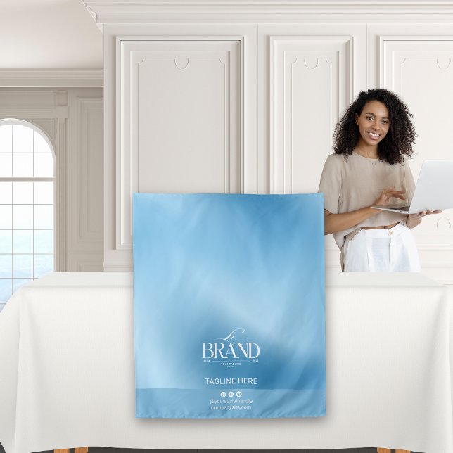Tapiz Chic Blue Gradient Logo Event Display Table Runner (Subido por el creador)