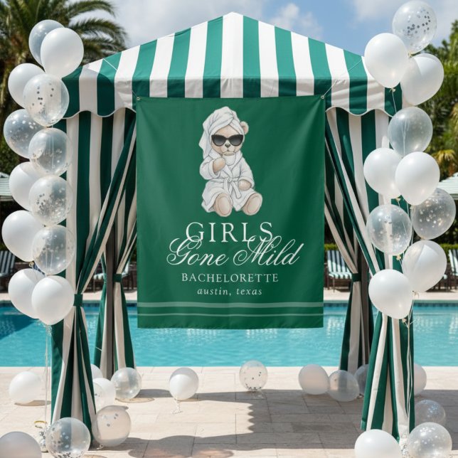 Tapiz Chicas Moderadas Spa Oso Despedida de Soltera (Not every bachelorette party needs to be wild—and that’s exactly the vibe of Girls Gone Mild!)