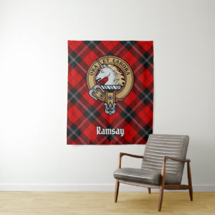 Tapiz Clan Ramsay Escudo sobre Tartán Rojo