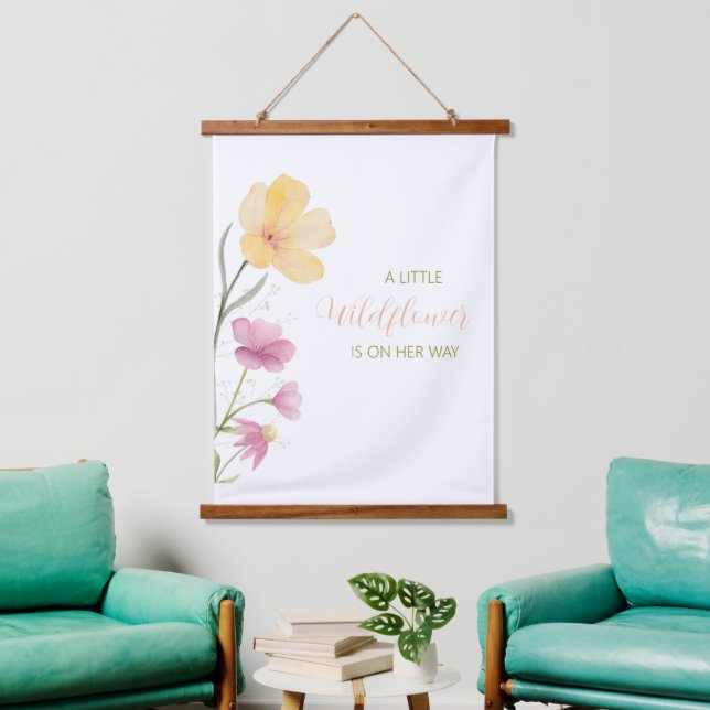Tapiz Con Marco De Madera A Little Wildflower is on her way Tapestry (Sala de estar)