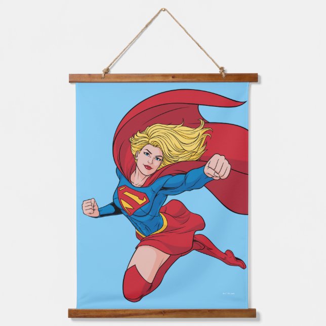Tapiz Con Marco De Madera Adorable Supergirl Stance (Anverso)
