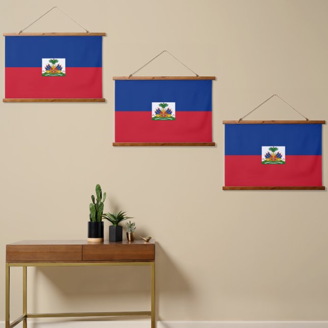 Tapiz Con Marco De Madera Bandera de Haití (Asimétrico)
