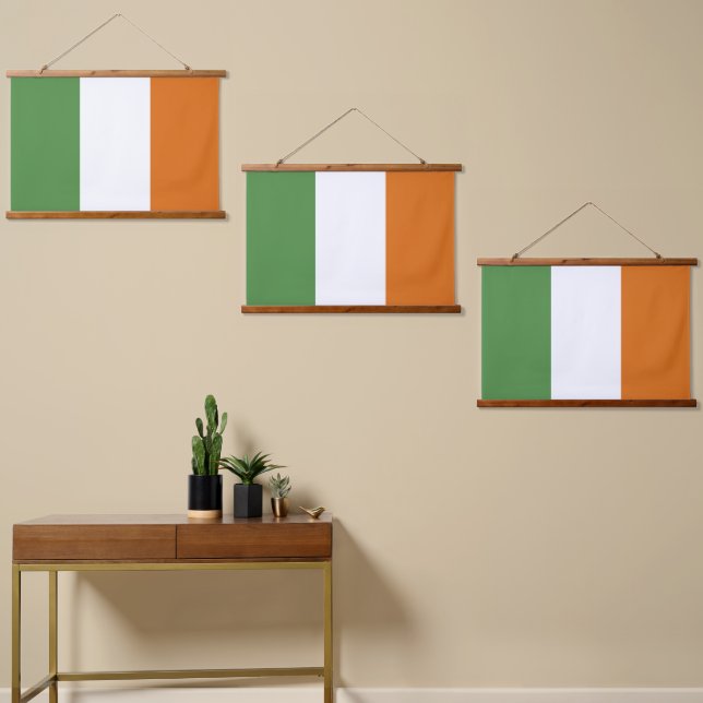 Tapiz Con Marco De Madera Bandera de Irlanda (Asimétrico)