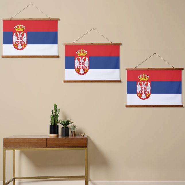 Tapiz Con Marco De Madera Bandera de Serbia (Asimétrico)