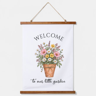 Tapiz Con Marco De Madera Bienvenido a Nuestro Pequeño Jardín Floral Acuarel