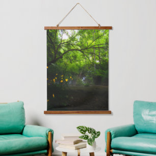 Tapiz Con Marco De Madera Bosque mágico con flores amarillas y cascada