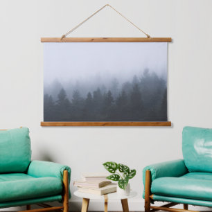 Tapiz Con Marco De Madera Bosque misterioso en la niebla