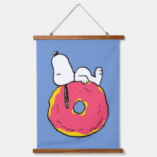 Tapiz Con Marco De Madera Cacahuetes   Donut rosado Snoopy