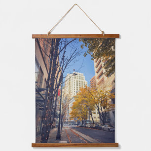Tapiz Con Marco De Madera Calle del paisaje urbano de Seattle en otoño