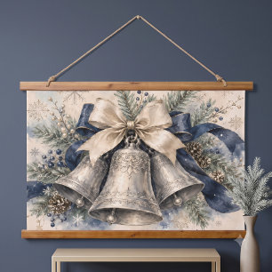 Tapiz Con Marco De Madera Campanas de Navidad de plata elegantes en acuarela