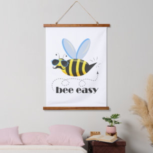 Tapiz Con Marco De Madera Carácter de abeja con gafas de sol bigote Bee Fáci