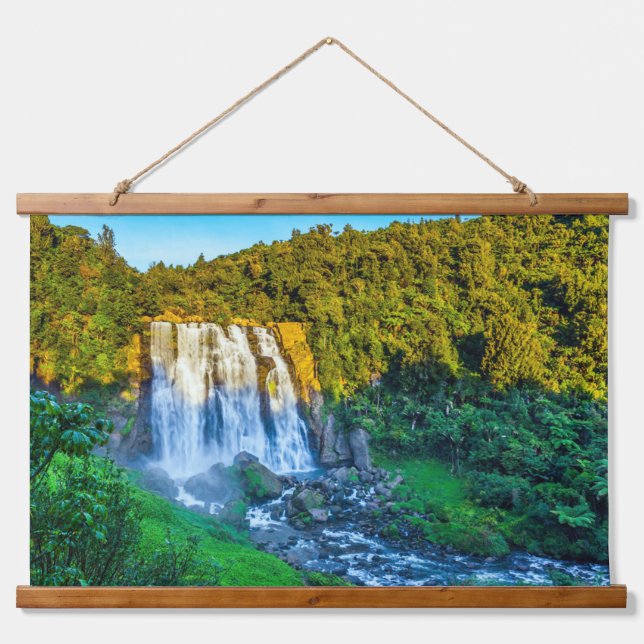Tapiz Con Marco De Madera Cascadas Cascada Lush Forest Landscape Sunset (Anverso )