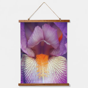 Tapiz Con Marco De Madera Cierre de la placa de la flor de Iris con barba de