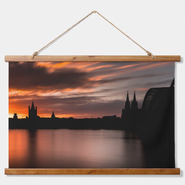 Tapiz Con Marco De Madera Cologne Germany (Anverso )