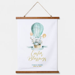Tapiz Con Marco De Madera Conejito de Pascua en globo caliente, texto Person