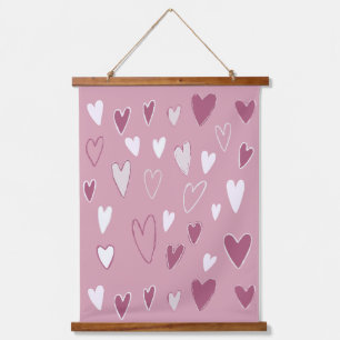 Tapiz Con Marco De Madera Corazones dibujados con la mano rosados blancos