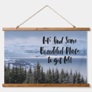 Tapiz Con Marco De Madera Descubre la serenidad