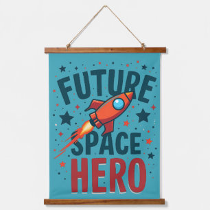 Tapiz Con Marco De Madera Diseño Retro de Nave Espacial para Futuro Héroe Es
