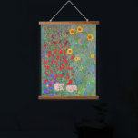 Tapiz Con Marco De Madera El jardín de la granja Gustav Klimt con girasoles<br><div class="desc">El jardín de la granja de Gustav Klimt con toques de girasol colgantes.</div>