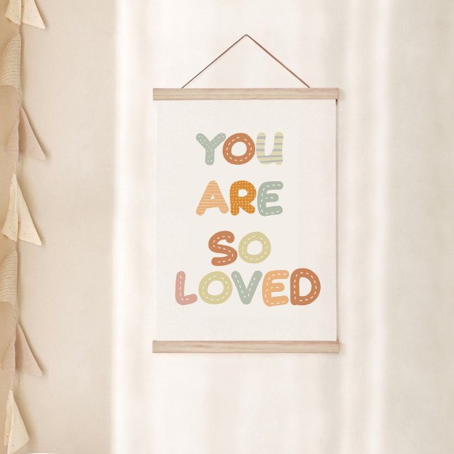 Tapiz Con Marco De Madera Eres tan querida Nursera Infantil Arcoiris (Subido por el creador)