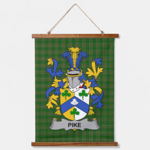 Tapiz Con Marco De Madera Escudo de Armas de la Familia Irish Pike