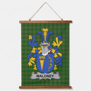 Tapiz Con Marco De Madera Escudo de Armas de la Familia Maloney o O_Molony I