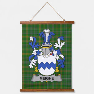 Tapiz Con Marco De Madera Escudo de Armas de la Familia Meighe Irlandesa